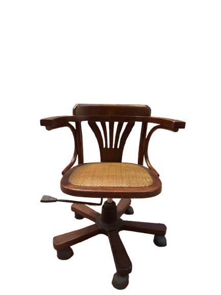 Sedia Vintage in legno con ruote